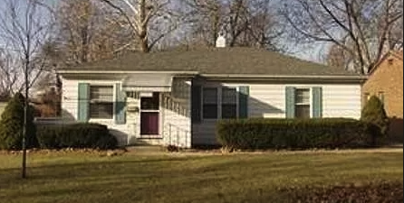 Rental property in Windsor Heights, Iowa